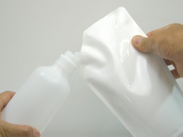 画像2: GFガラスファイン詰替パック1000ml (2)